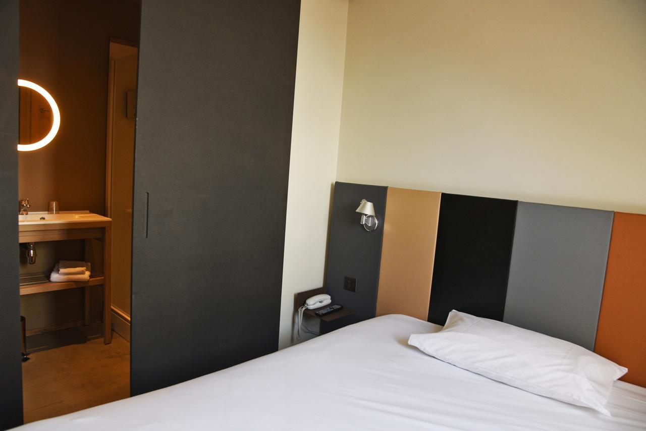 Cit'Hotel De Harlay Κομπιέν Εξωτερικό φωτογραφία